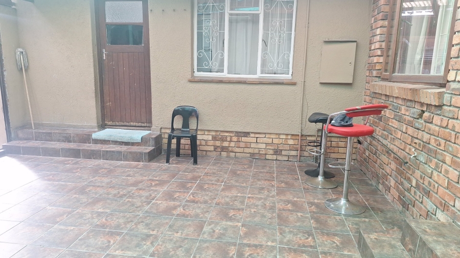 5 Bedroom Property for Sale in Retreat Western Cape